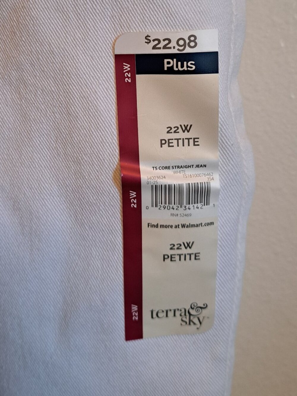 NWT Terra & Sky brand women's white denim straight-leg jeans with preppy style. - Picture 3 of 10